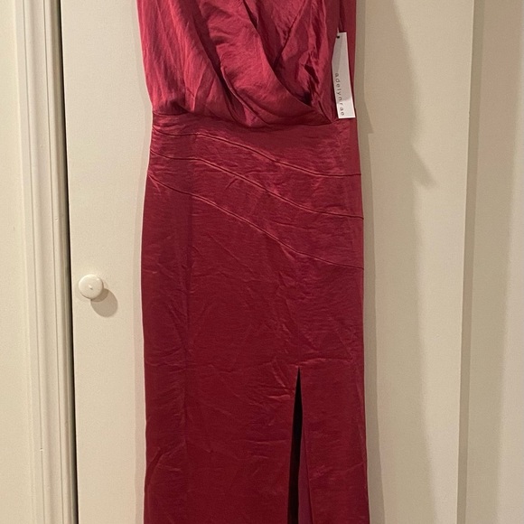 Adelyn Rae Deep Fuchsia Size XS With Tags With Minor Flaw - Picture 3 of 7